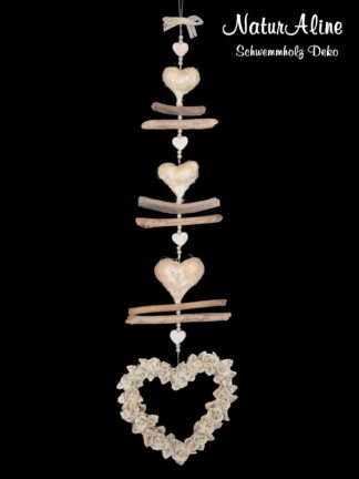 Schwemmholz Girlande Rosenherz in Beige-Weiss mit 3 Juteherzen, 3 Holzherzchen und grossem Rosenherz-Abschluss